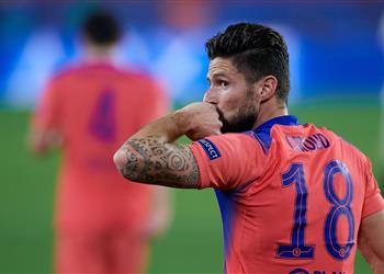 فيديو جيرو يسجل سوبر هاتريك ويقود تشيلسي لاكتساح إشبيلية في دوري أبطال أوروبا