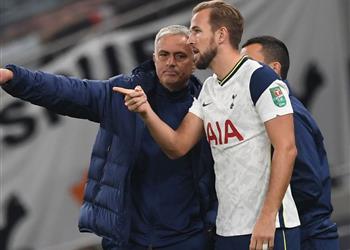 بعد إصابته مورينيو يكشف موقف هاري كين من الديربي ضد آرسنال