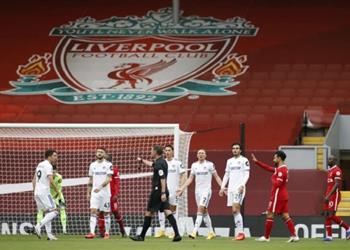 أسطورة إنجلترا نجم ليدز يونايتد البديل المثالي لـ هندرسون في ليفربول