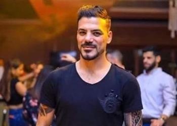 عمرو زكي يفجع بوفاة والده بعد صراع مع المرض