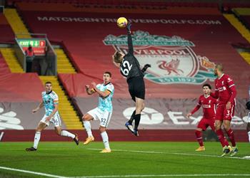 فيديو كيليهر يدخل تاريخ ليفربول والريدز يحقق إنجاز ا جديد ا في آنفيلد