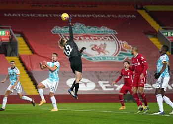 كيليهر عن تصدياته الرائعة في مباراة ليفربول وولفرهامبتون أنا هنا من أجل ذلك