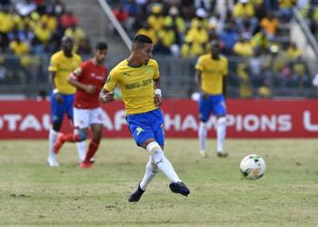 صحيفة جنوب إفريقية تكشف بديل الأهلي المناسب لتعويض فشل صفقة سيرينو