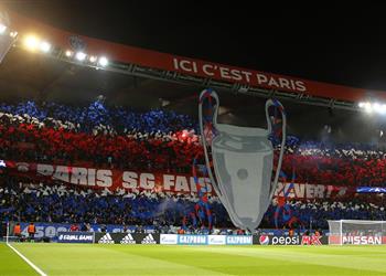 الحكومة الفرنسية تضع موعد ا محتمل ا لعودة الجماهير إلى المدرجات