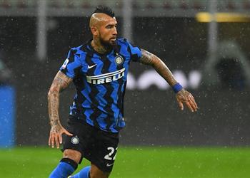 إنتر ميلان ي علن إصابة فيدال قبل مباراة شاختار في دوري أبطال أوروبا
