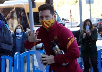 تشكيل برشلونة ضد يوفنتوس في دوري أبطال أوروبا بيانيتش أساسي ا وميسي في الهجوم