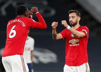 تشكيل مانشستر يونايتد أمام لايبزيج برونو يقود الشياطين وبوجبا بديل ا