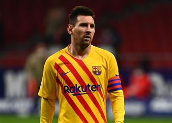 فينجر يحذر باريس سان جيرمان من التعاقد مع ميسي