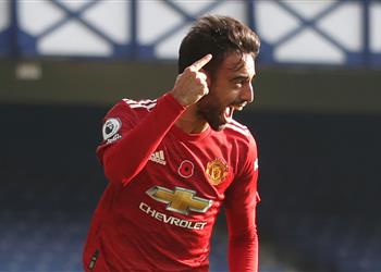برونو فرنانديز مانشستر يونايتد يستطيع الفوز بلقب الدوري الإنجليزي