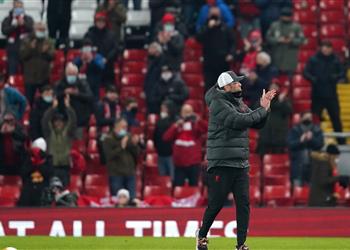 لتعويض الجماهير كلوب يعلن موقفه من تجديد عقده مع ليفربول