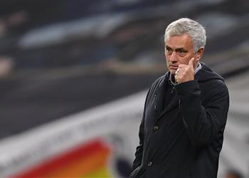 مورينيو يكشف سبب تعادل توتنهام مع كريستال بالاس ويدافع عن هوجو لوريس