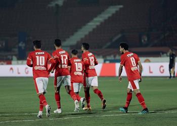 فيديو الأهلي يبدأ رحلة الحفاظ على لقب الدوري بثلاثية أمام المقاصة