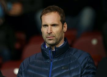 بيتر تشيك عن مباراة تشيلسي وأتلتيكو مدريد في دوري الأبطال قرعة صعبة