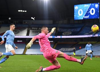 حارس وست بروميتش تلقينا تسديدات لا تصدق من مانشستر سيتي ونشعر بالإثارة