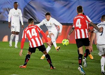 فالفيردي تغييرات زيدان عالجت أخطاء ريال مدريد أمام بلباو