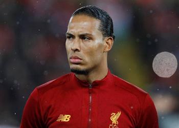 تقارير ليفربول يحدد موعد بدء مفاوضات تجديد عقد فان دايك