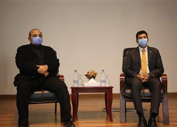 وزير الرياضة ورئيس اللجنة الأولمبية يجتمعان مع المتأهلين لـ أولمبياد طوكيو