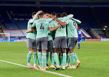 فيديو إيفرتون يصعد للمركز الخامس بالدوري الإنجليزي بثنائية في شباك ليستر سيتي