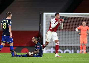 أرتيتا يعلق على طرد جابرييل في مباراة آرسنال وساوثهامبتون