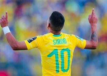 تقارير الأهلي يحدد اسم نجم جنوب إفريقيا كبديل لصفقة سيرينو