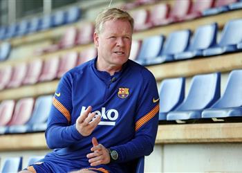 كومان يتلقى خبر ا سار ا بعد ساعات من فوز برشلونة أمام ريال سوسيداد