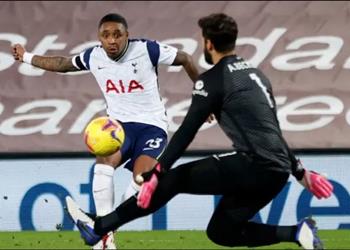 مورينيو يكشف موقف بيل من مباراة ليستر سيتي ويدافع عن بيرجوين