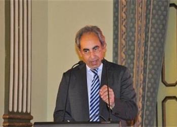 خاص استقالة مازن مرزوق من رئاسة لجنة المسابقات باتحاد الكرة