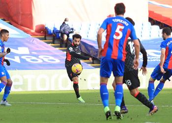 فيديو في 3 دقائق محمد صلاح يسجل هدفي ليفربول السادس والسابع أمام كريستال بالاس