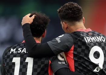 فيرمينو يتفوق على محمد صلاح في تصويت رجل مباراة ليفربول وكريستال بالاس