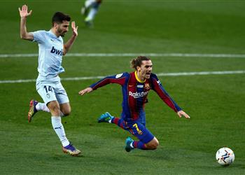 راديو ماركا ركلة جزاء برشلونة أمام فالنسيا غير صحيحة