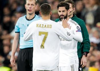 آس تكشف سبب استبعاد إيسكو وهازارد من قائمة ريال مدريد لمباراة إيبار