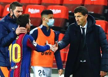 مدرب فالنسيا بعد التعادل مع برشلونة العدل غير موجود في كرة القدم