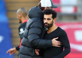 أوين يتغنى بـ محمد صلاح أصبح قناص ا متكامل ا مع ليفربول