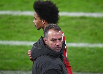 رومينيجه مدافع ا عن فليك في أزمة ساني يحتاج للتأقلم