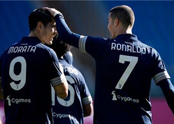 تشكيل يوفنتوس ضد فيورنتينا رونالدو وموراتا يقودان الهجوم