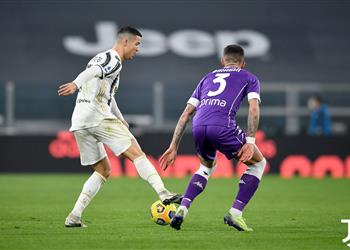 فيديو رونالدو يسجل التعادل لـ يوفنتوس أمام فيورنتينا والحكم يلغي الهدف