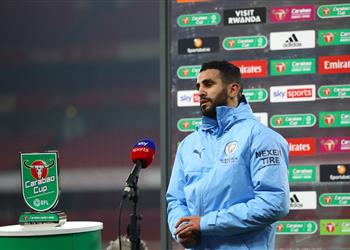 رياض محرز فوجئت بتصرف حارس آرسنال قبل تسجيلي الهدف الثاني