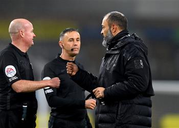 مدرب ولفرهامبتون لـ الاتحاد الإنجليزي لن أعتذر عن تصريحاتي ضد حكم مواجهة بيرنلي