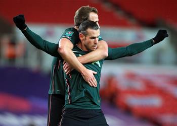 فيديو جاريث بيل يسجل هدف توتنهام الأول أمام ستوك سيتي