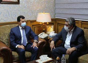 صور اجتماع بين وزير الرياضة واللجنة الثلاثية لمناقشة خطة إدارة اتحاد الكرة