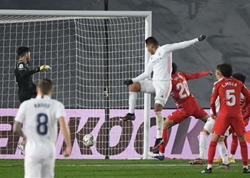 فيديو كاسيميرو يسجل هدف ريال مدريد الأول أمام غرناطة