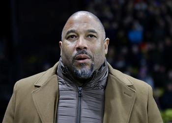 بعد تصريحاته الأخيرة بارنز يتنبأ بمستقبل محمد صلاح مع ليفربول