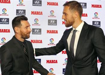 ميسي مشيد ا بـ أوبلاك أحد أفضل حراس العالم والمواجهة بيننا تجعل المباريات أكثر إثارة