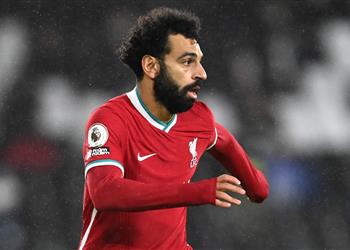 يجمع بين الموهبة والسعادة ميرور تضع محمد صلاح في تشكيل الدوري الإنجليزي 2020