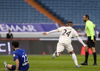 فيديو بمشاركة حجازي اتحاد جدة يتعادل مع الهلال إيجابي ا في قمة الدوري السعودي
