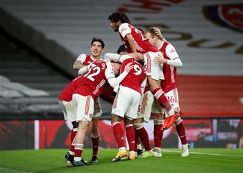 فيديو محمد النني يشارك وآرسنال يفوز بثلاثية أمام تشيلسي في الدوري الإنجليزي