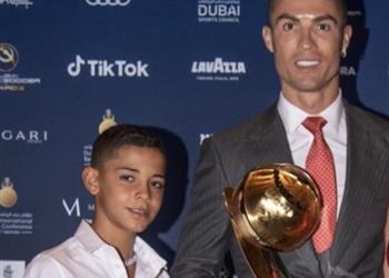 كريستيانو رونالدو هل يصبح نجلي لاعب كرة قدم لن أضغط عليه