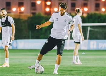 بيراميدز رمضان صبحي يتعرض لـ الإرهاب من جماهير الأهلي ومحللون يسخرون منه