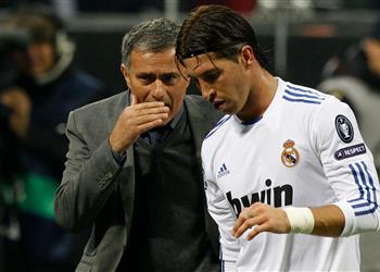 مورينيو يحلم بلم الشمل مع راموس في توتنهام