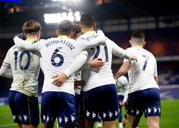 فيديو أستون فيلا يفرض التعادل على تشيلسي في غياب تريزيجيه والمحمدي